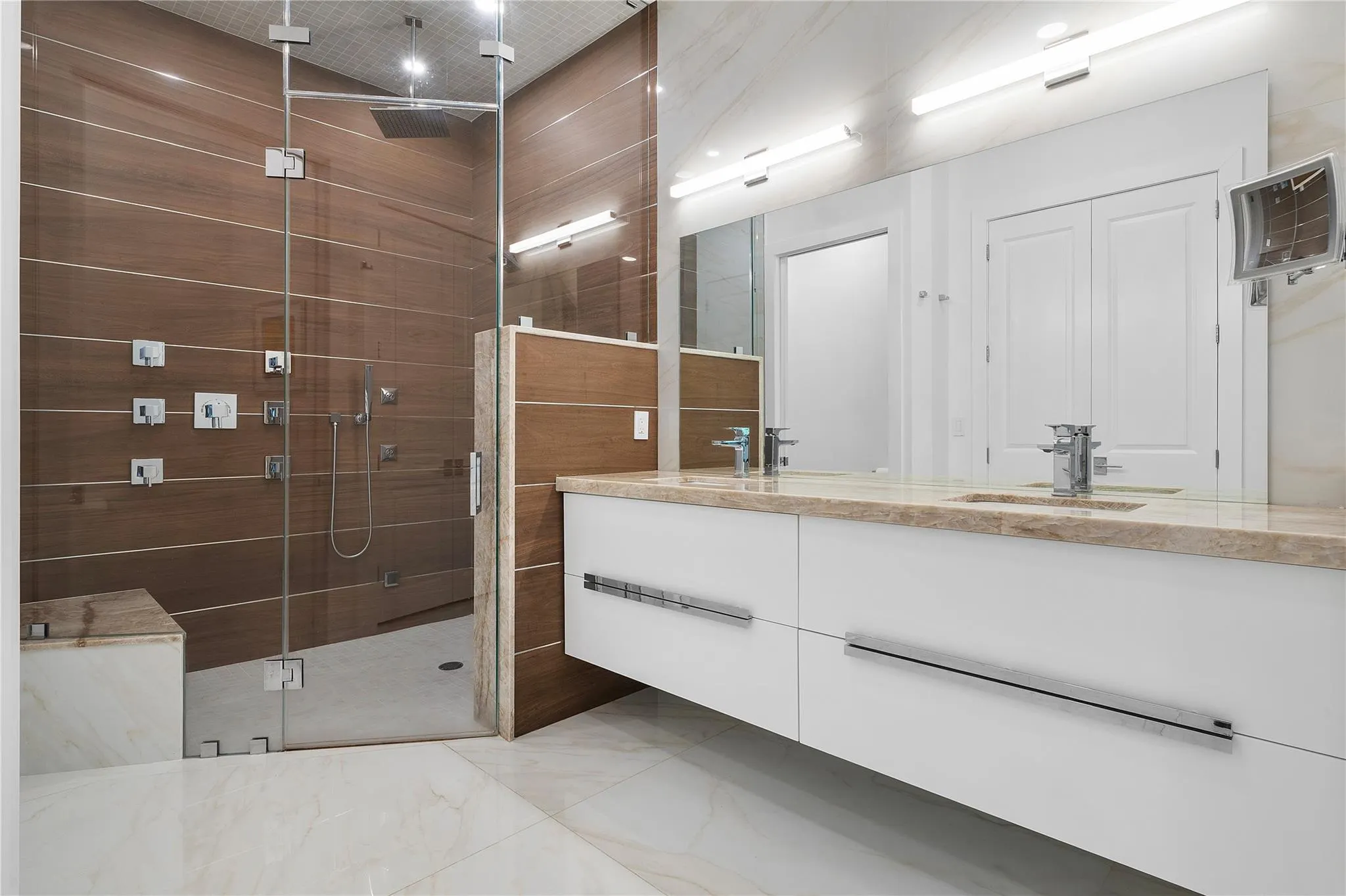 7587 Old Thyme Ct, #3D