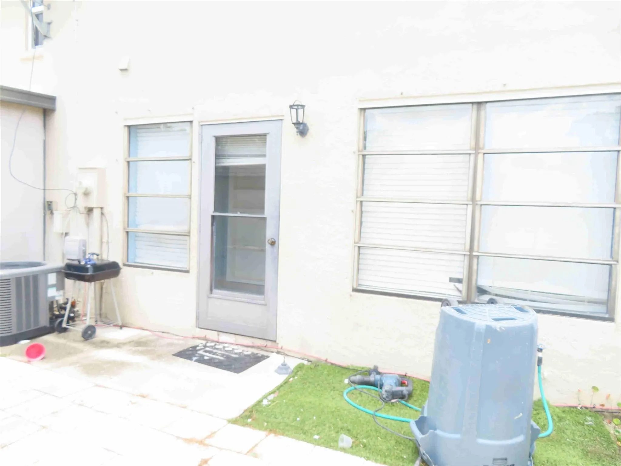69 SW Blackburn, #11