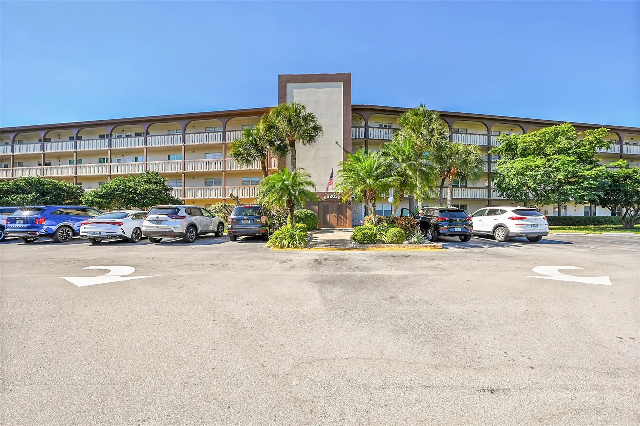 3203 Portofino Pt, #B3