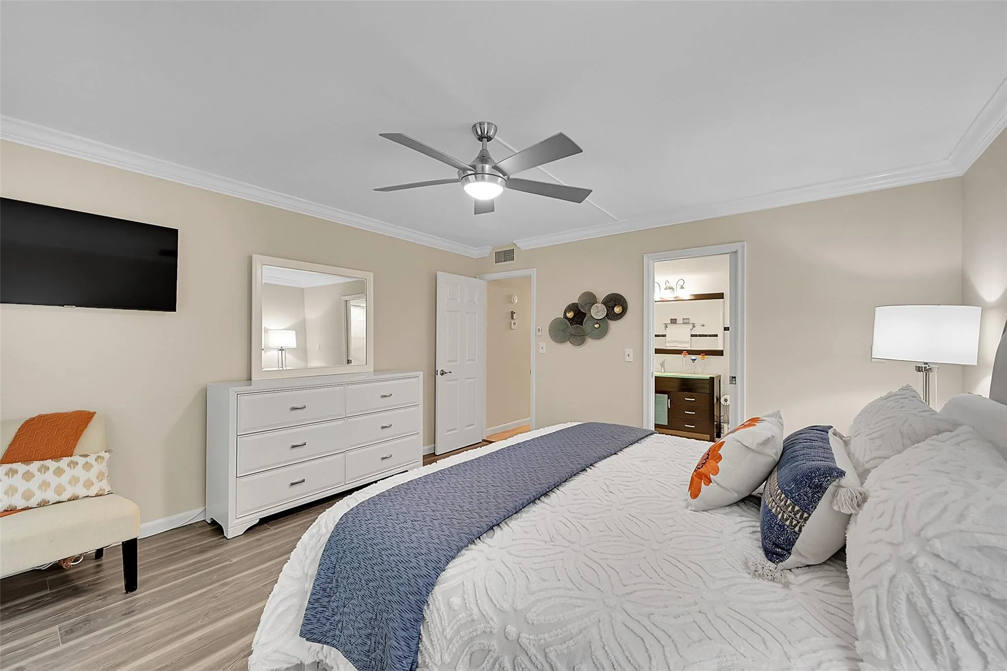 3203 Portofino Pt, #B3
