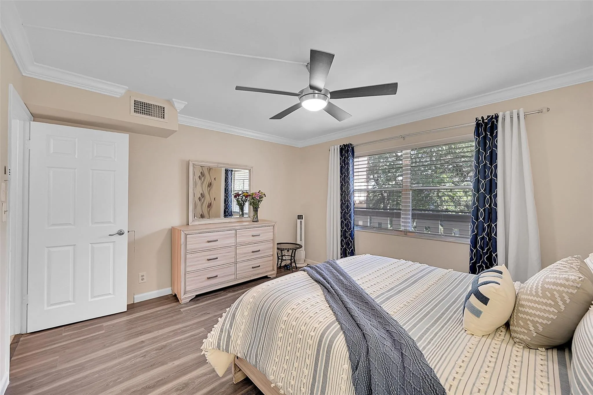 3203 Portofino Pt, #B3