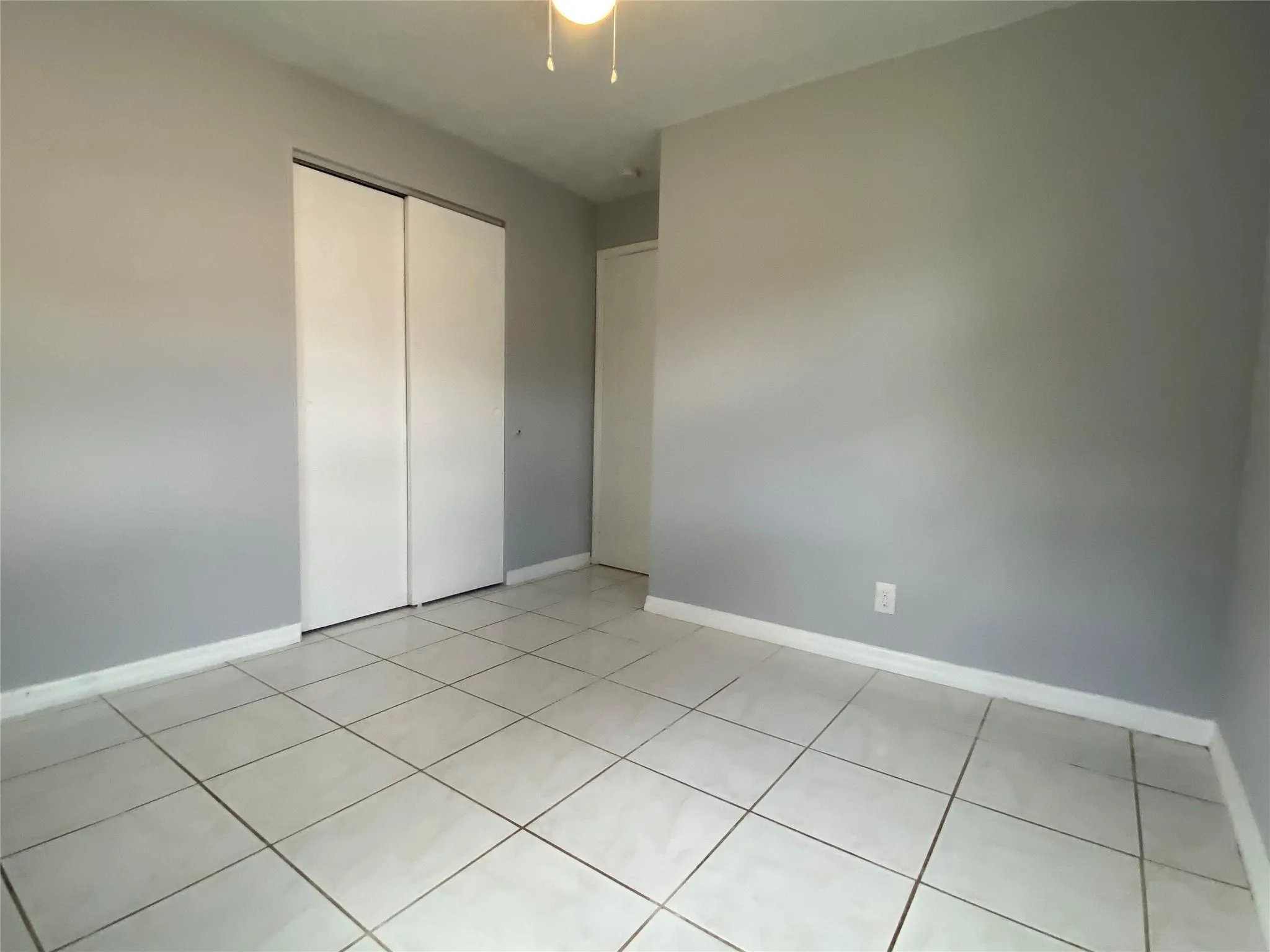 2608 NW 65th Ave