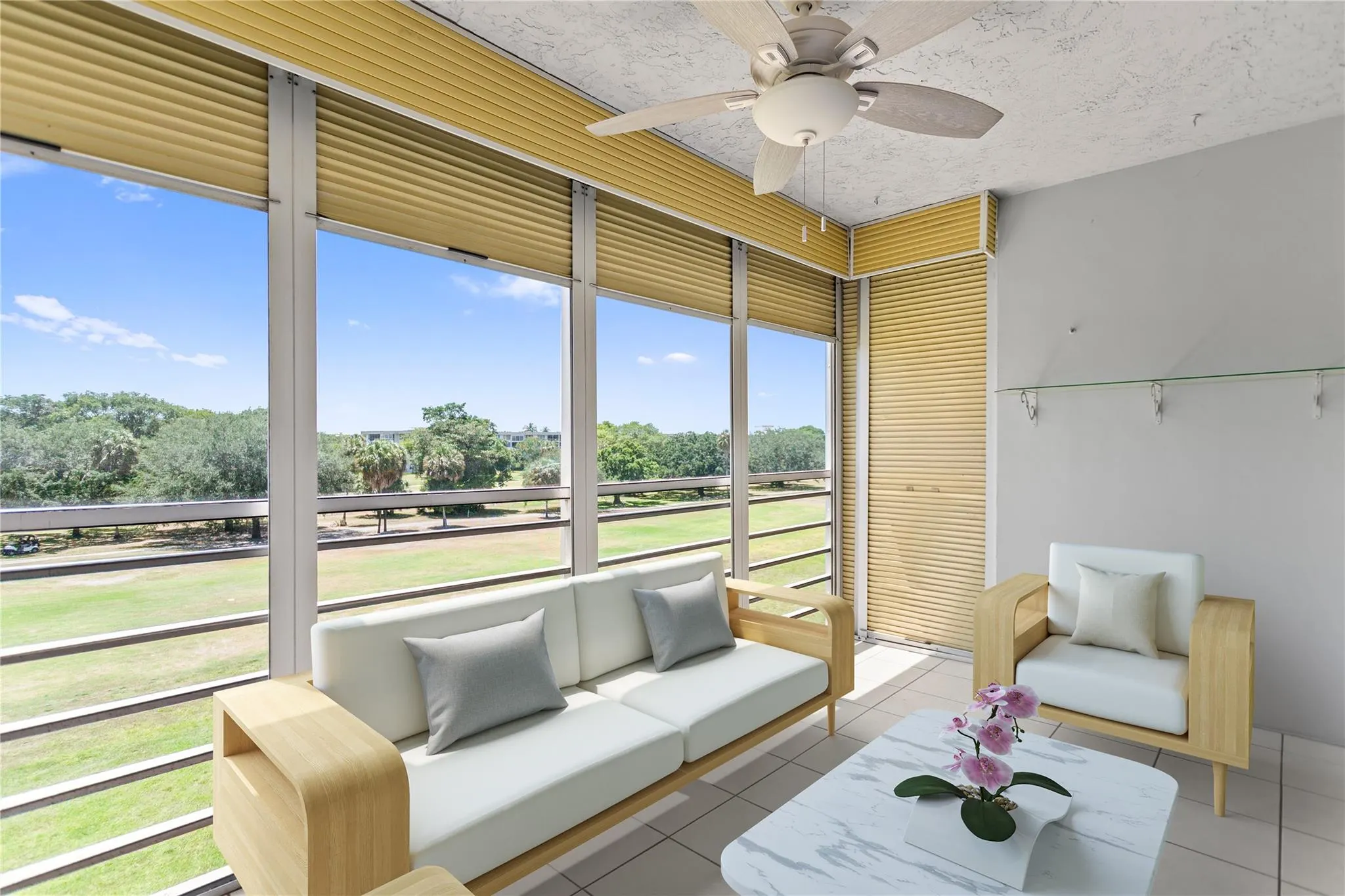 575 Oaks Ln, #403