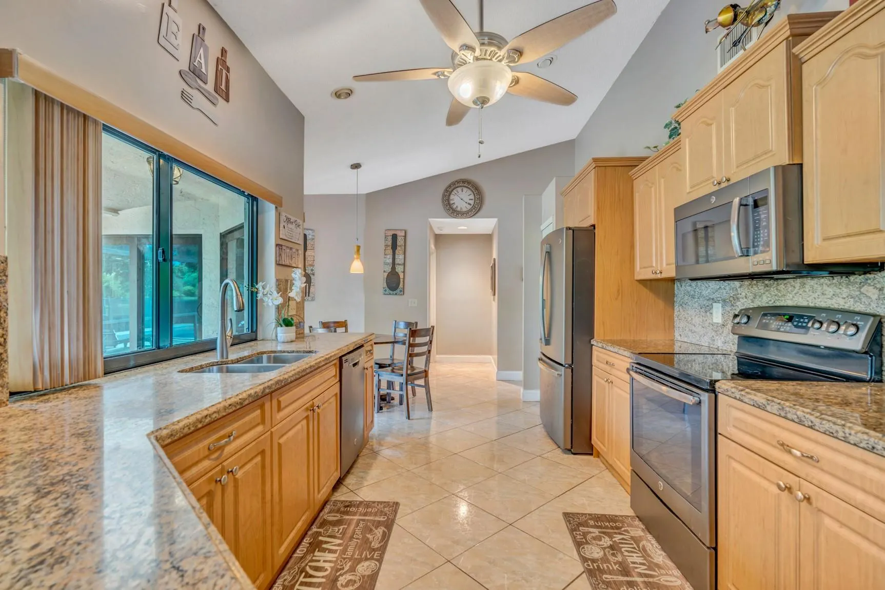 1462 NW 97th Ter