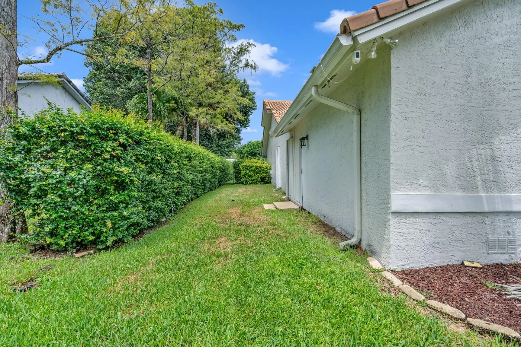 1462 NW 97th Ter