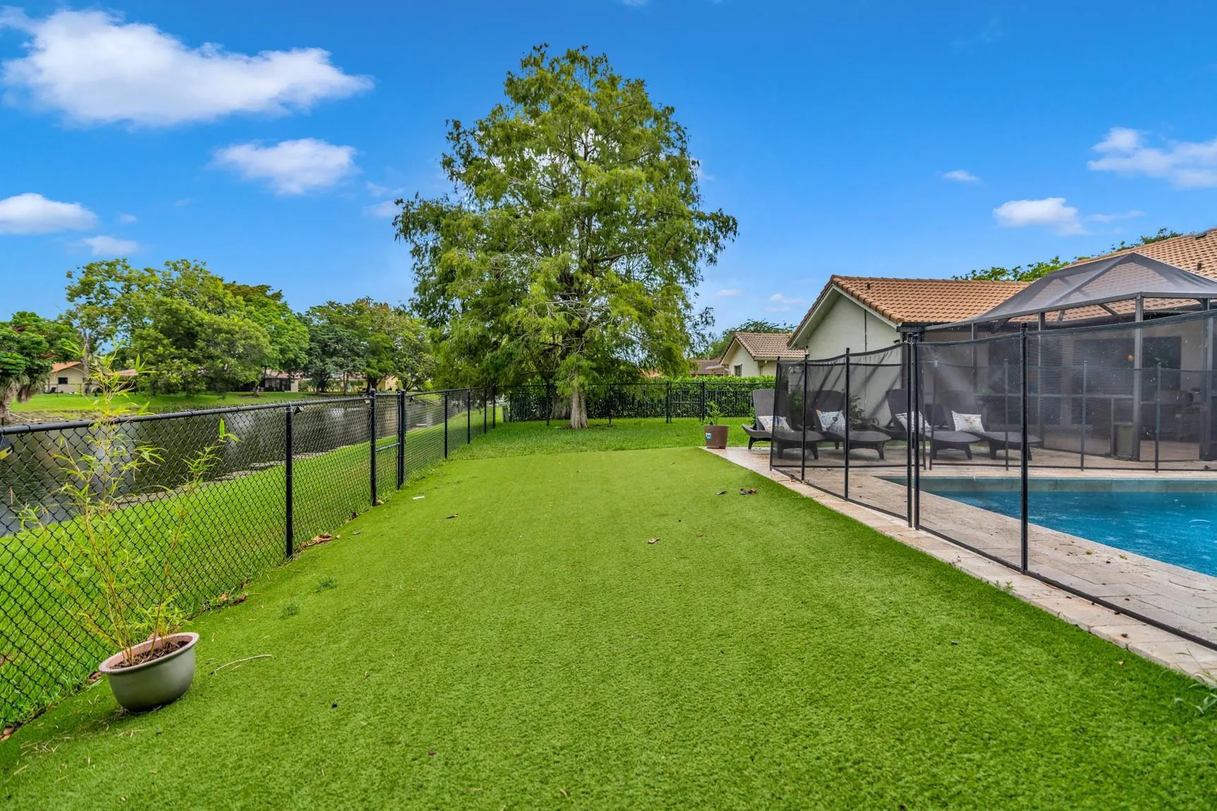 1462 NW 97th Ter