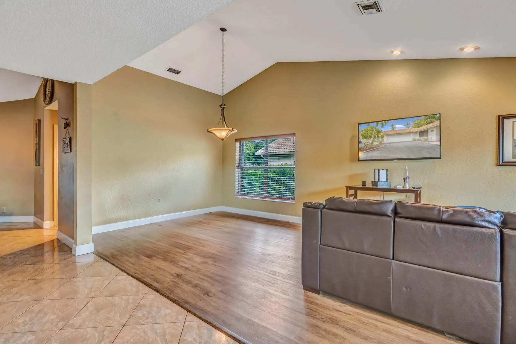 1462 NW 97th Ter