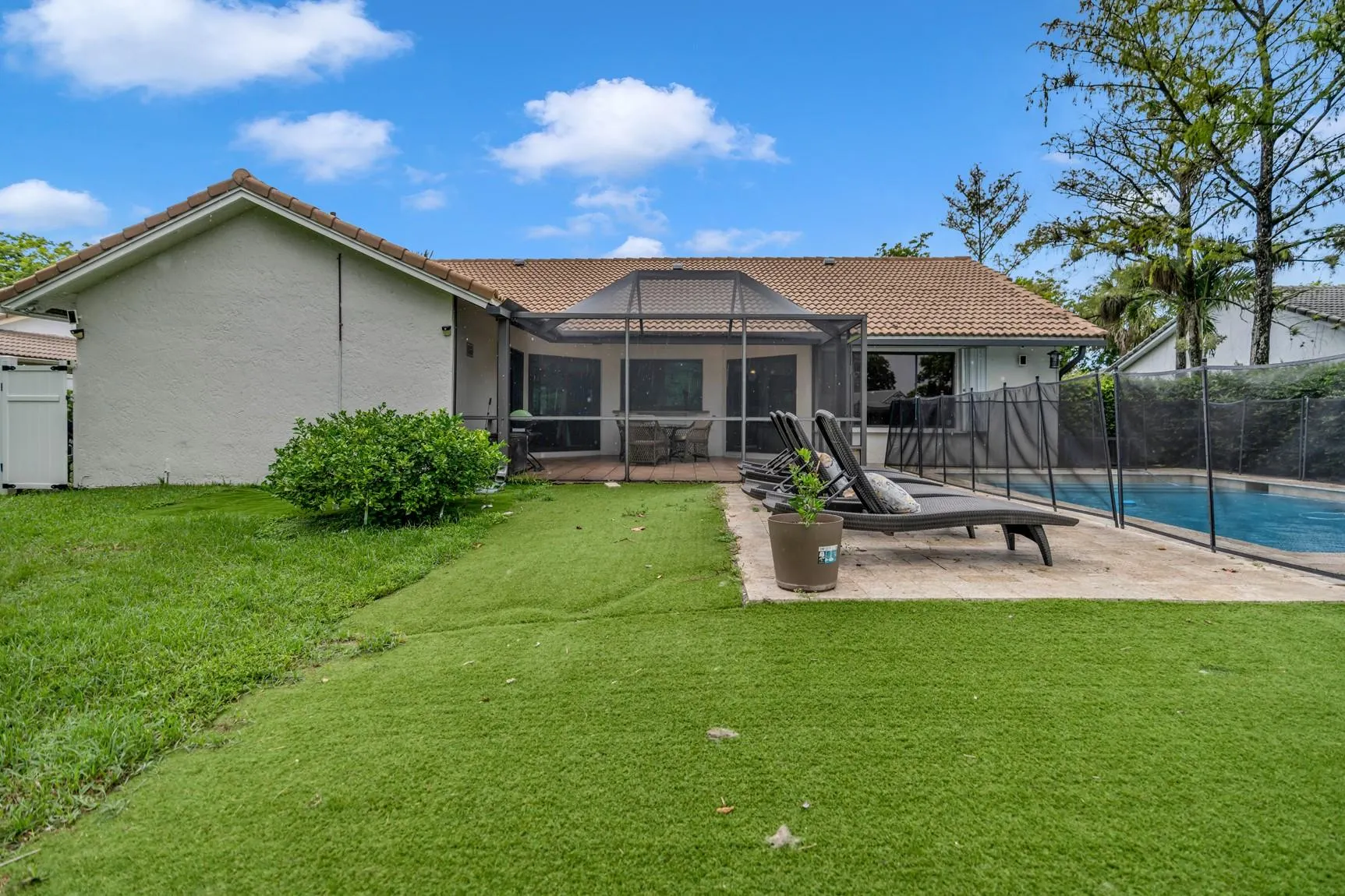 1462 NW 97th Ter