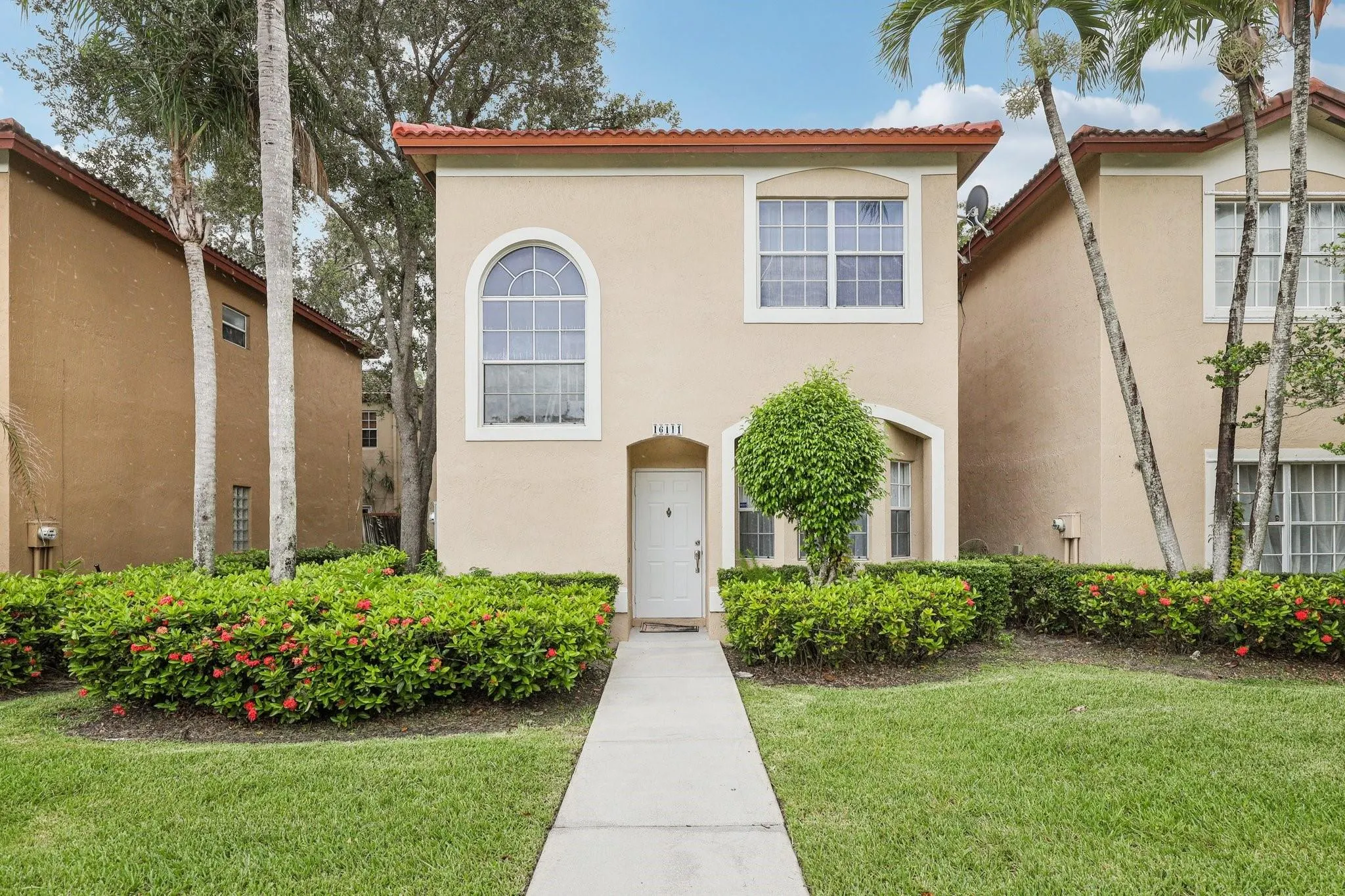 16111 Emerald Cove Rd