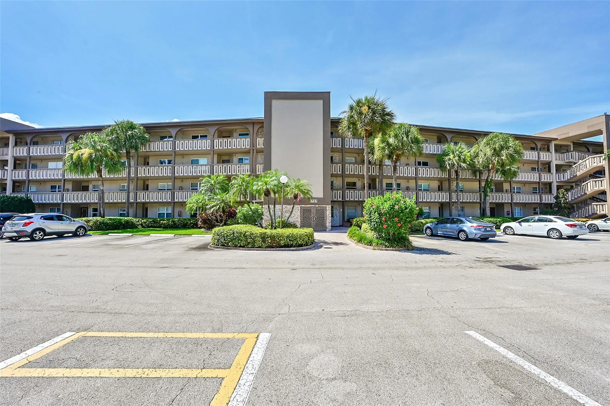 1701 Andros Isle, #G4