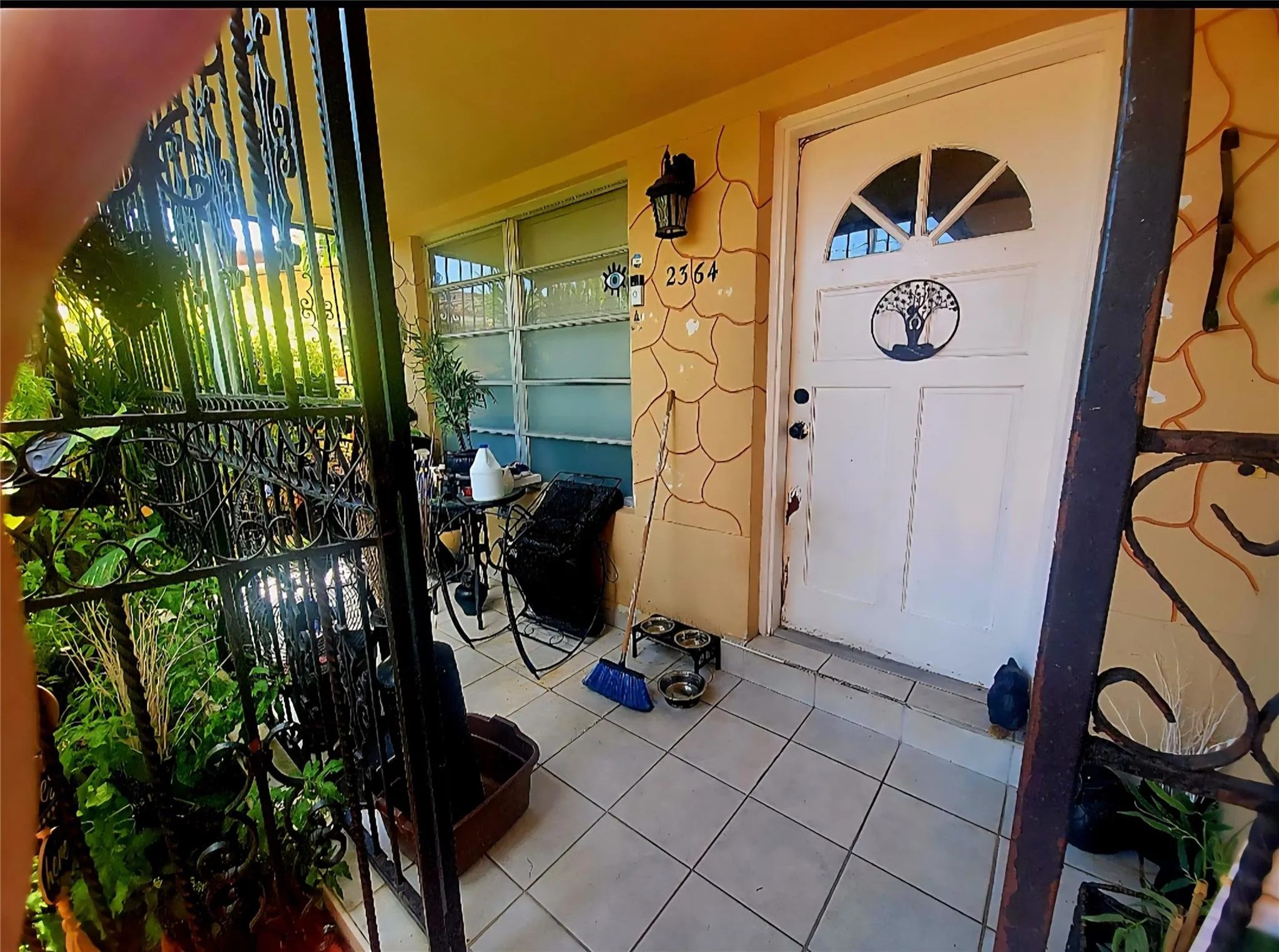 2364 NW 31st St