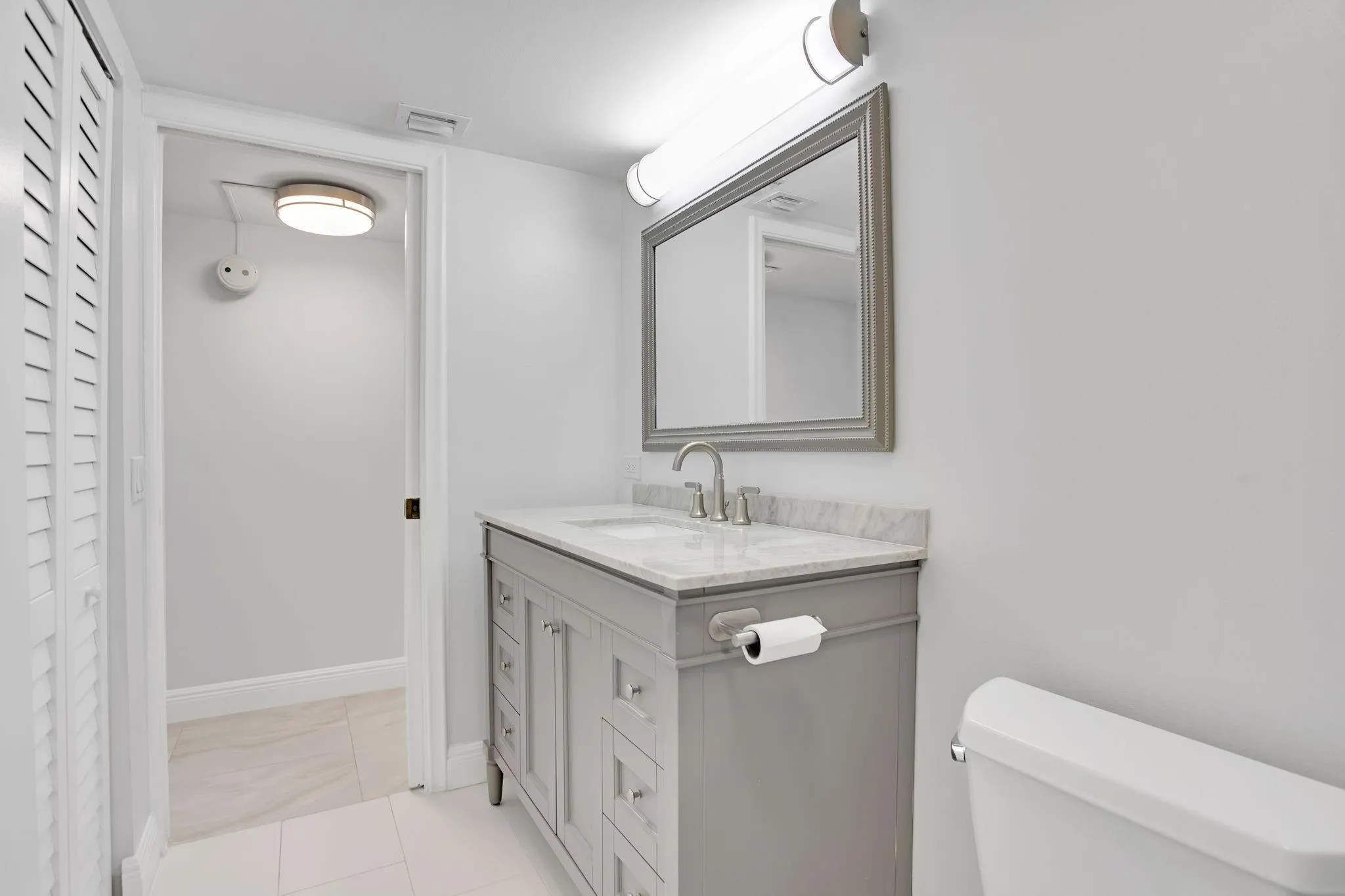2202 Lucaya Bnd, #H2