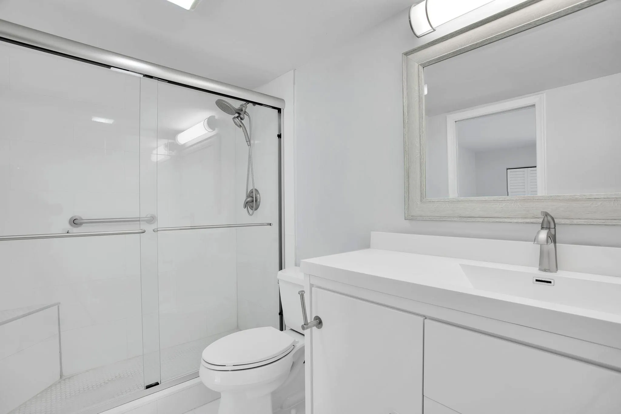 2202 Lucaya Bnd, #H2