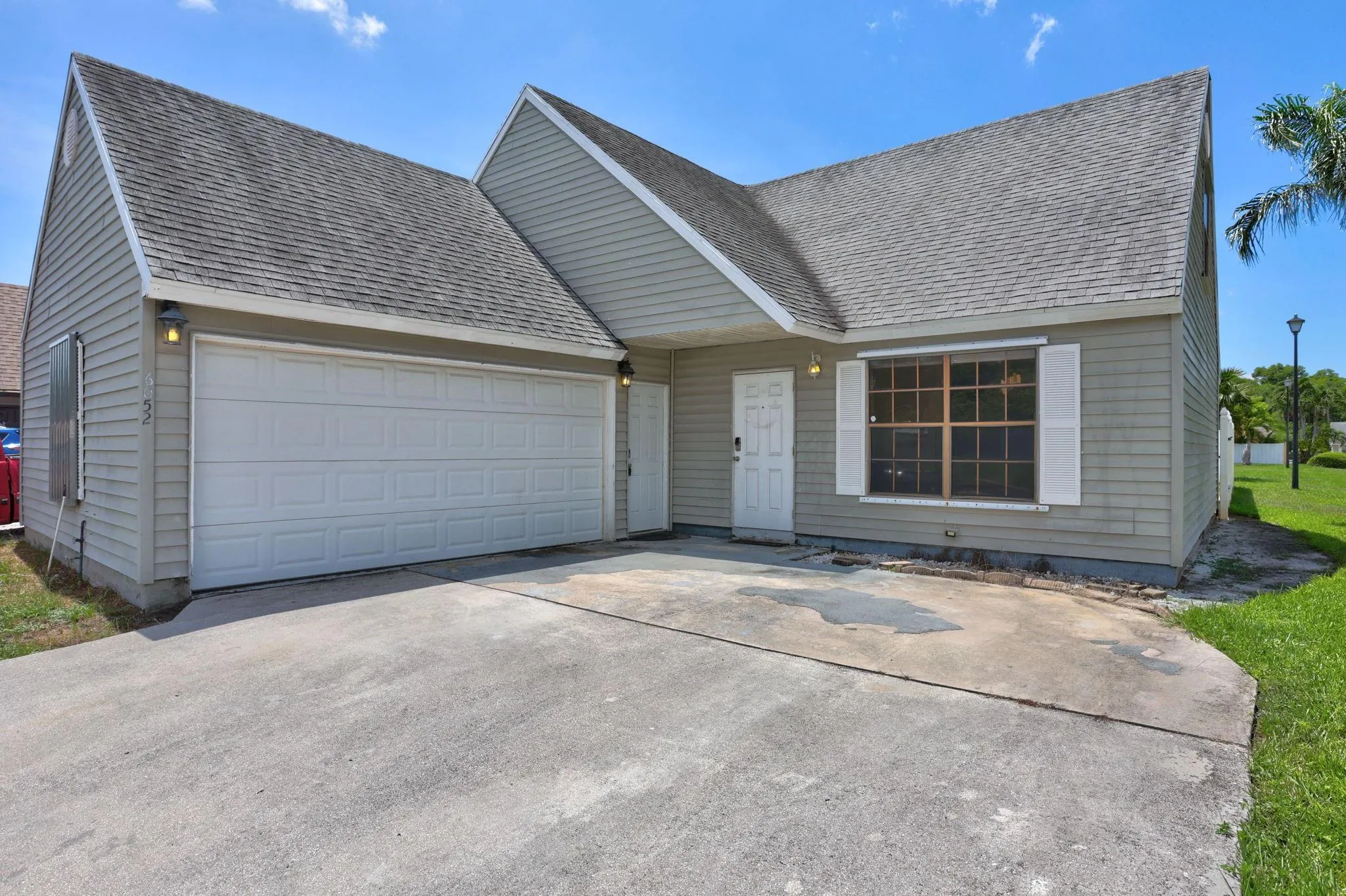 6052 Lace Wood Circle