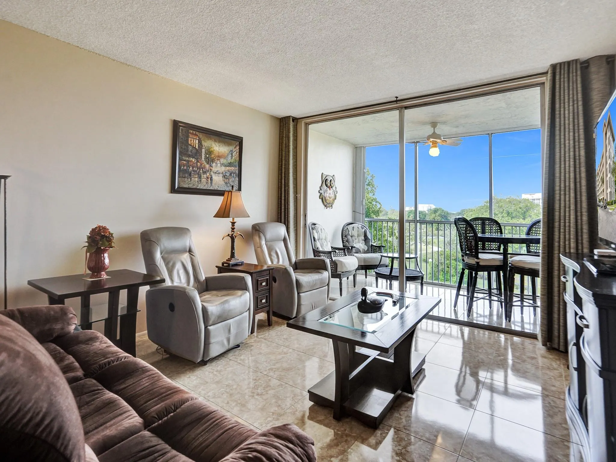 2901 S Palm Aire Dr, #507