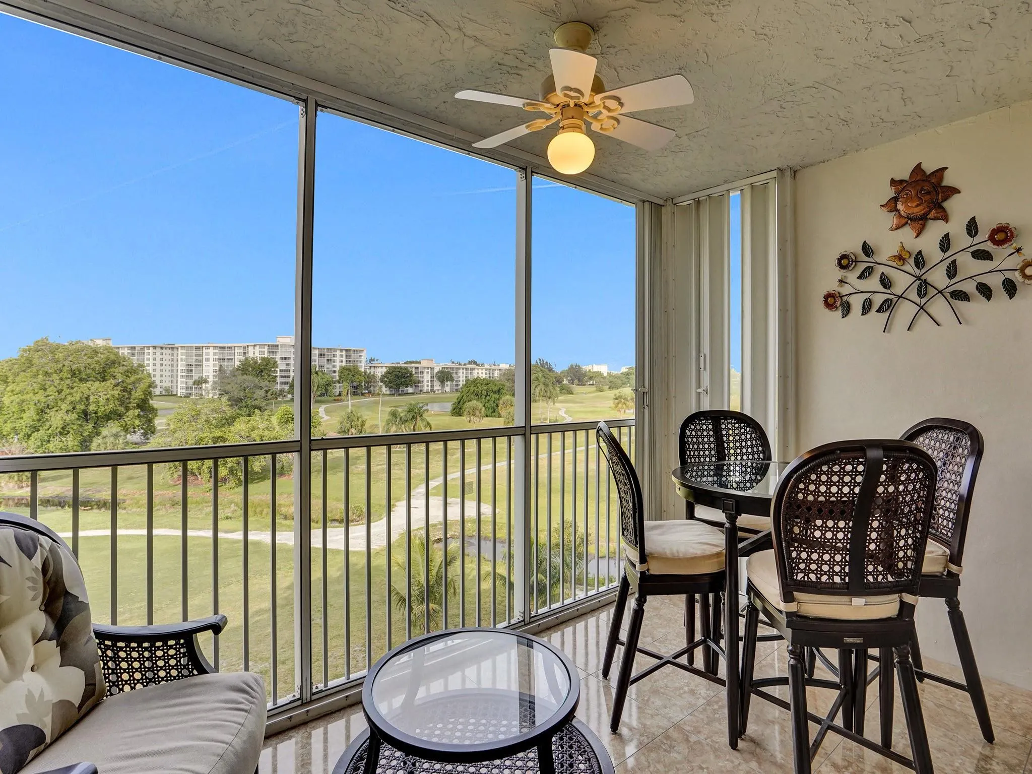 2901 S Palm Aire Dr, #507