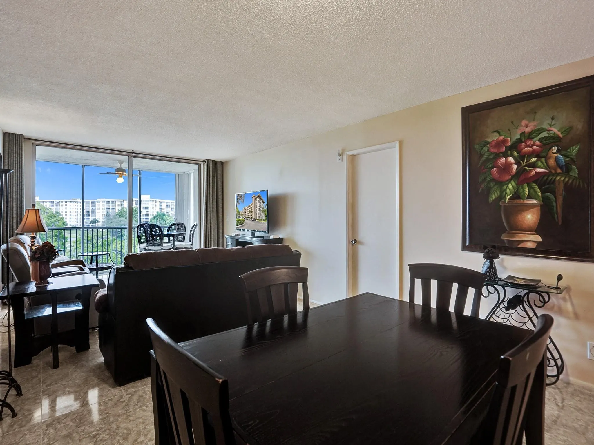 2901 S Palm Aire Dr, #507