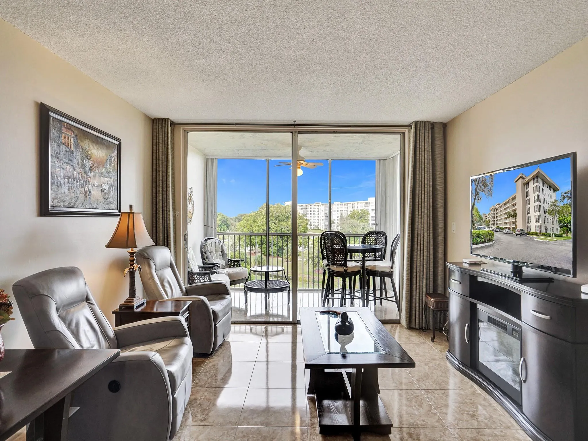 2901 S Palm Aire Dr, #507