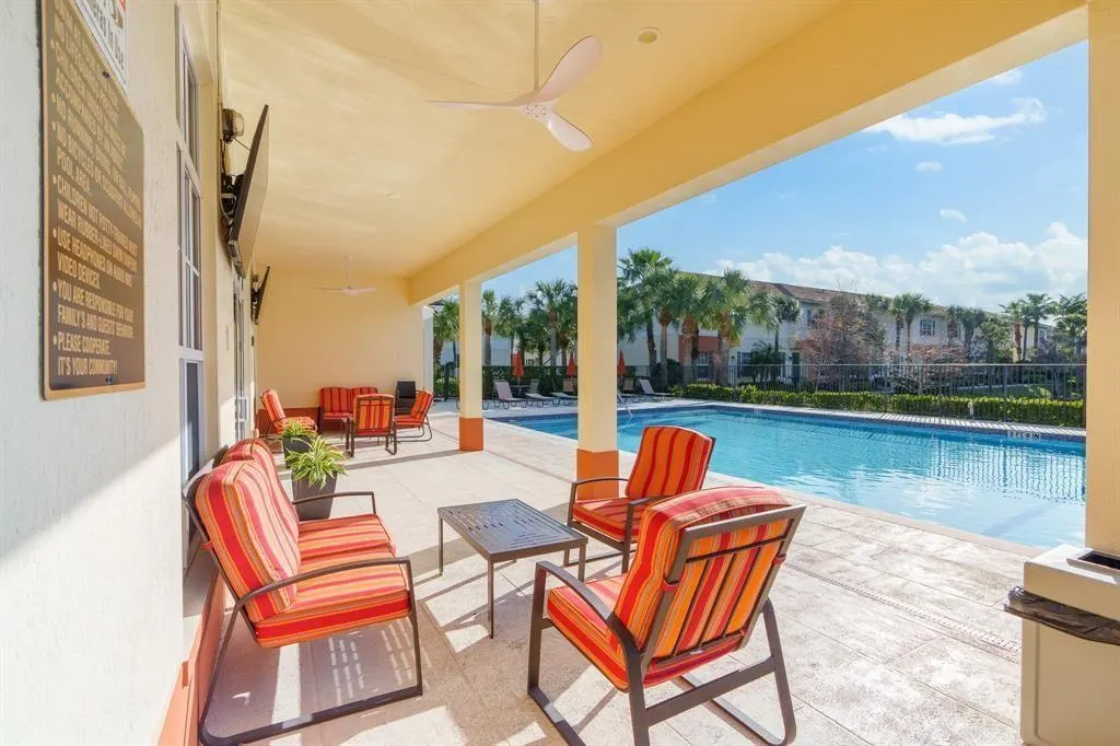 168 SW 6th Ct