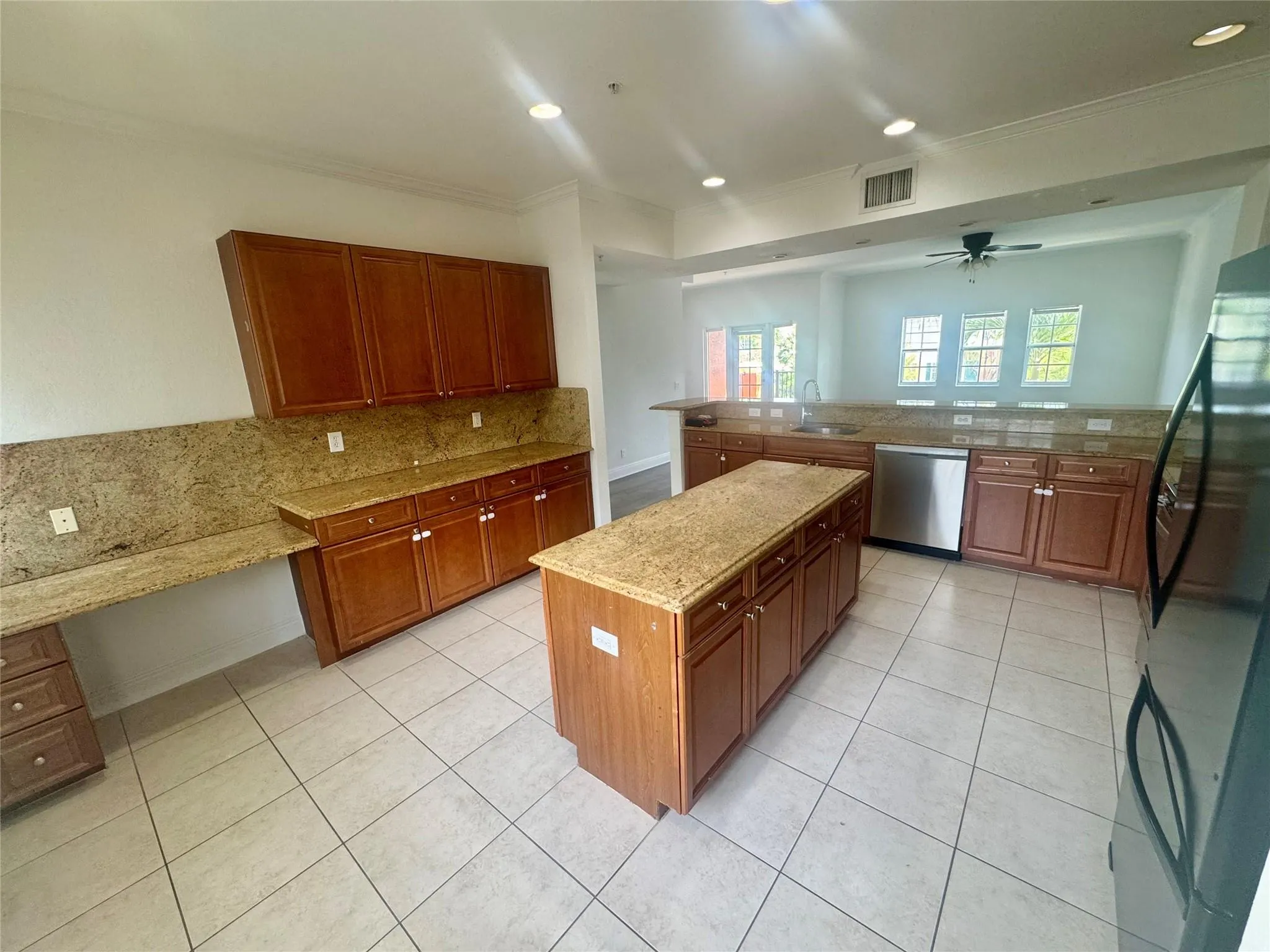 168 SW 6th Ct