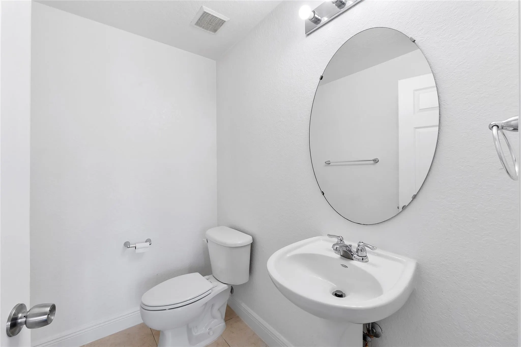 168 SW 6th Ct