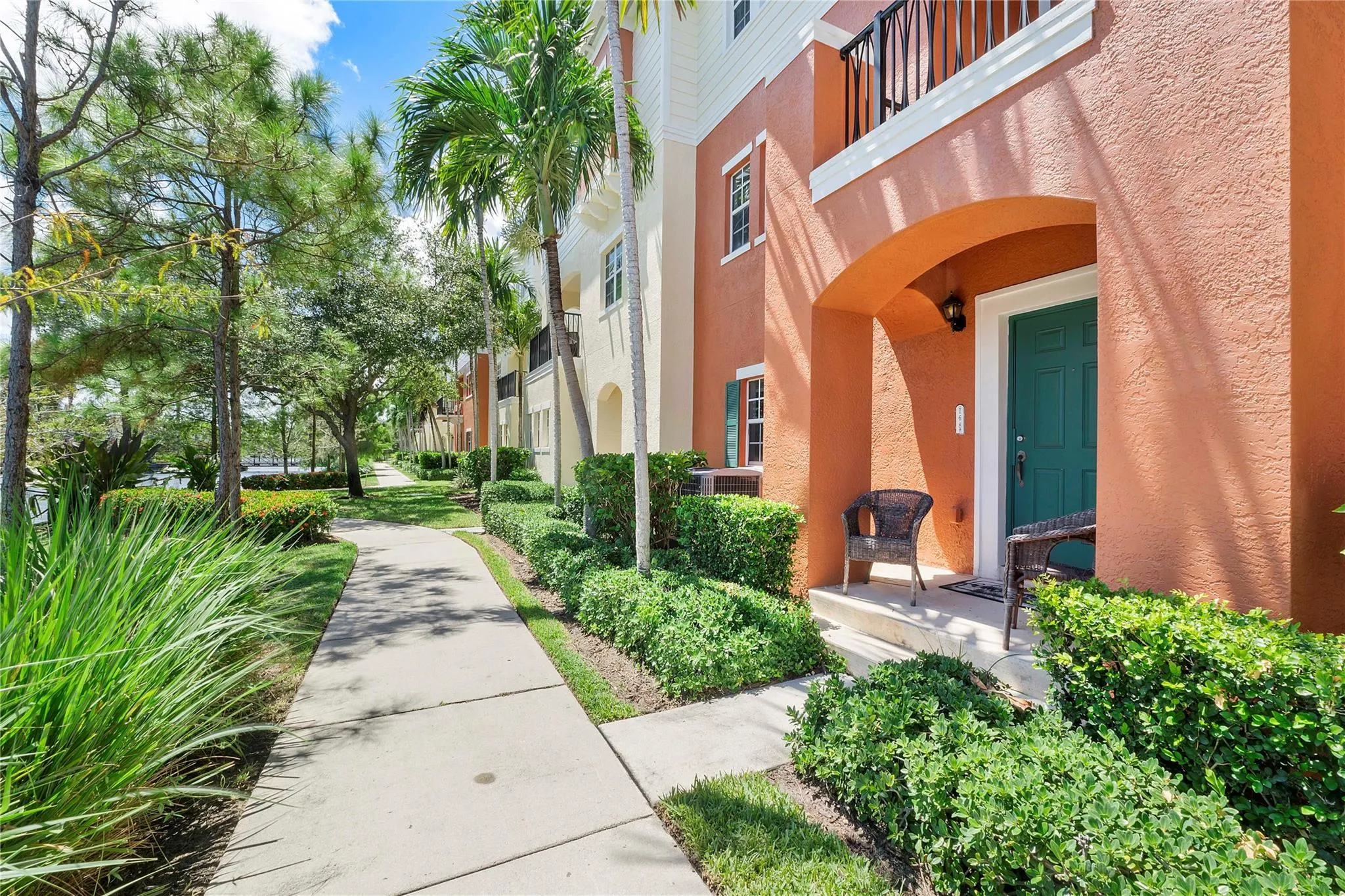 168 SW 6th Ct