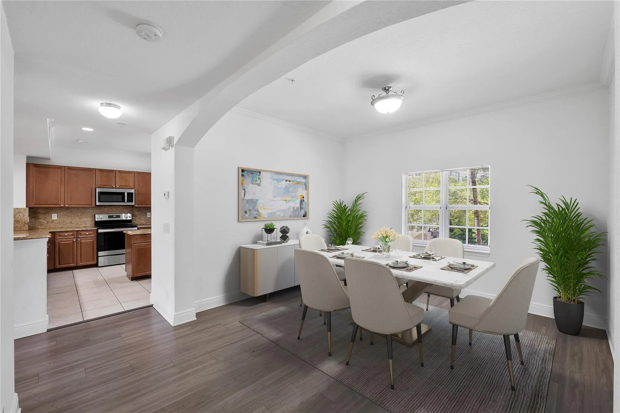 168 SW 6th Ct