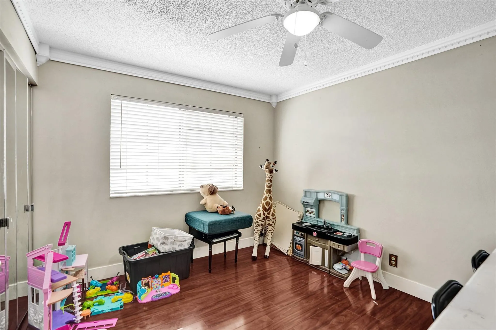 6430 NW 58th Ter