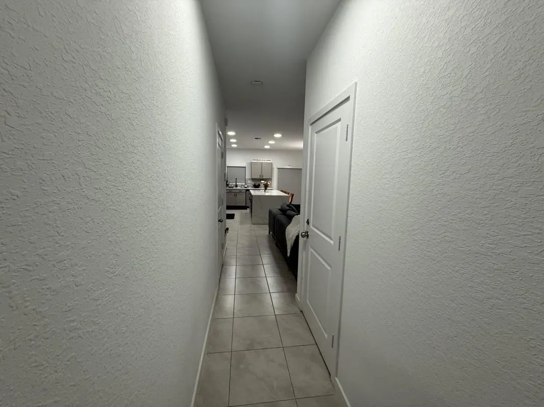 845 NW 3rd Way