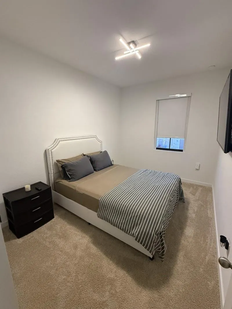 845 NW 3rd Way