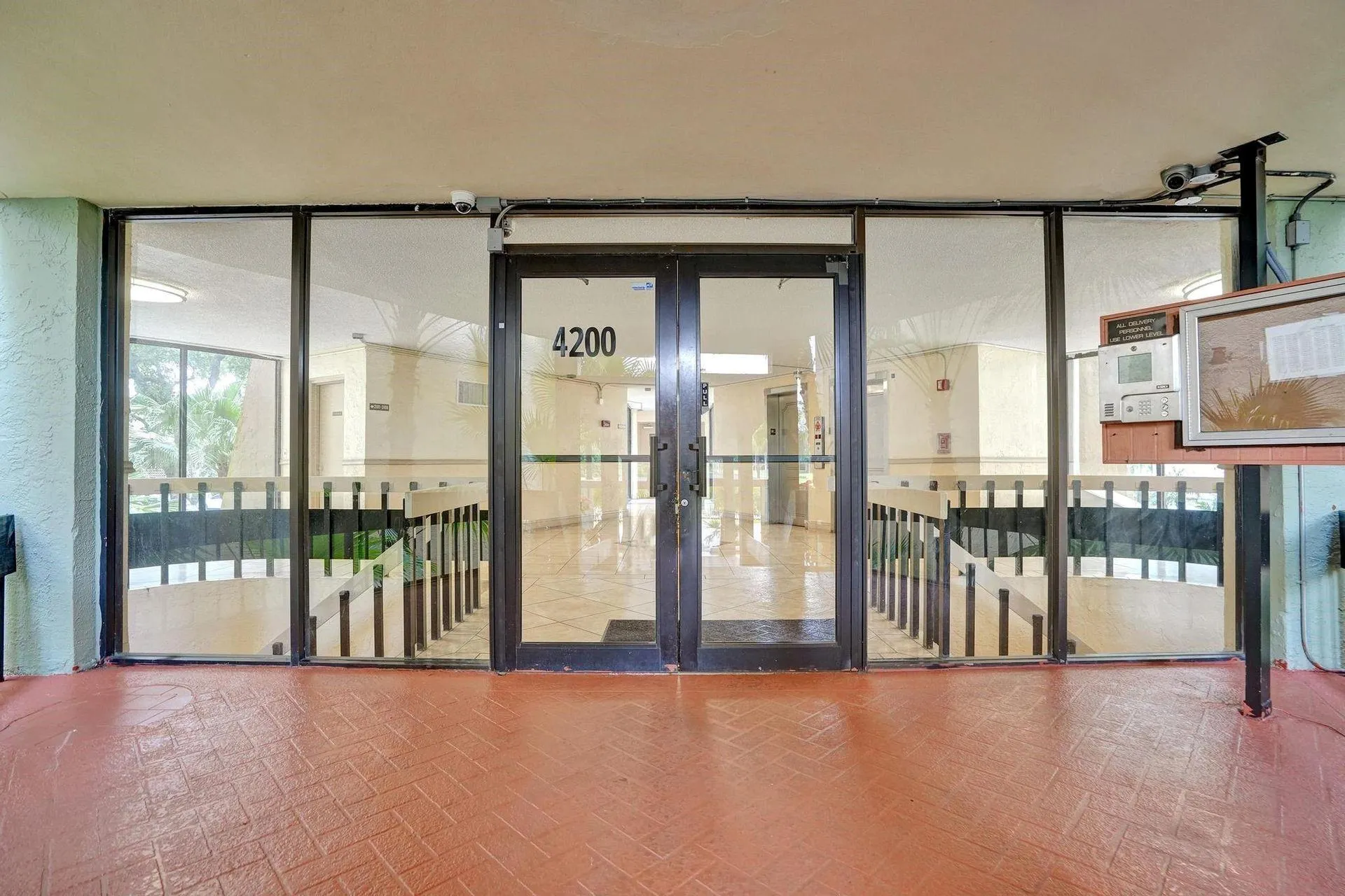 4200 Inverrary Blvd, #3103