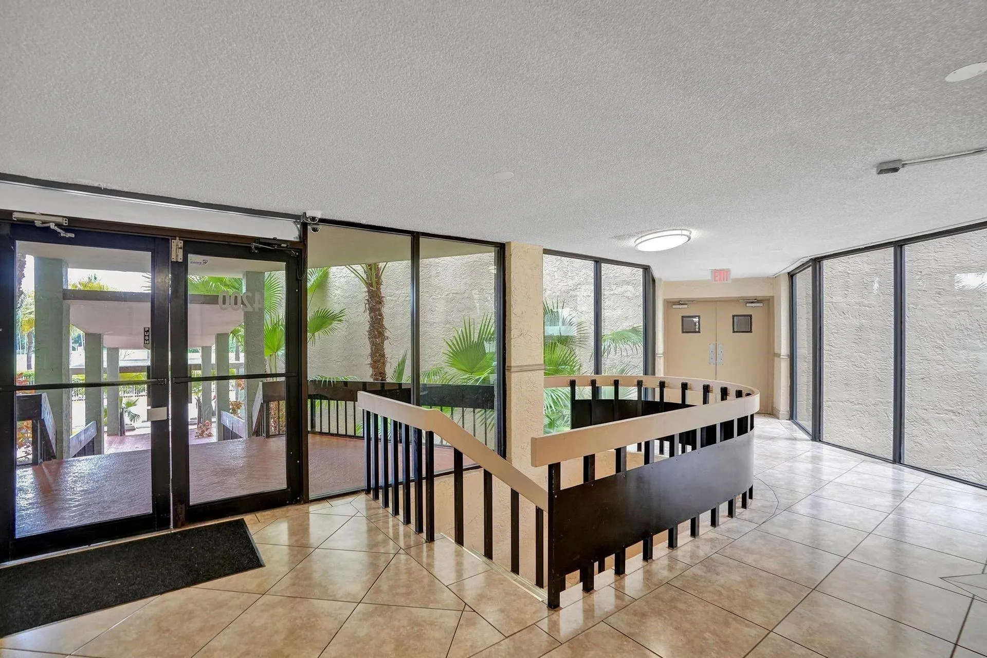4200 Inverrary Blvd, #3103