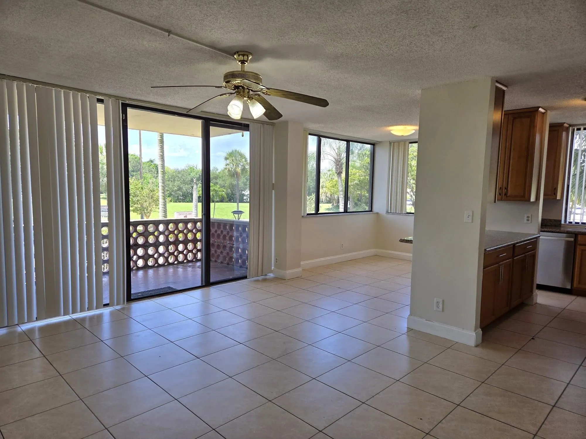 4200 Inverrary Blvd, #3103
