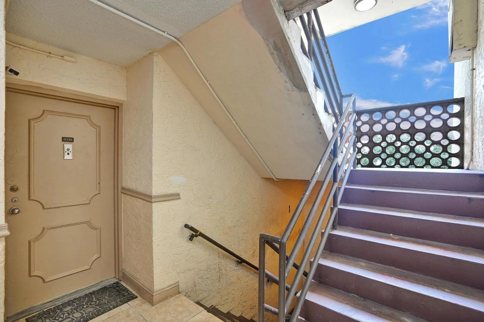4200 Inverrary Blvd, #3103