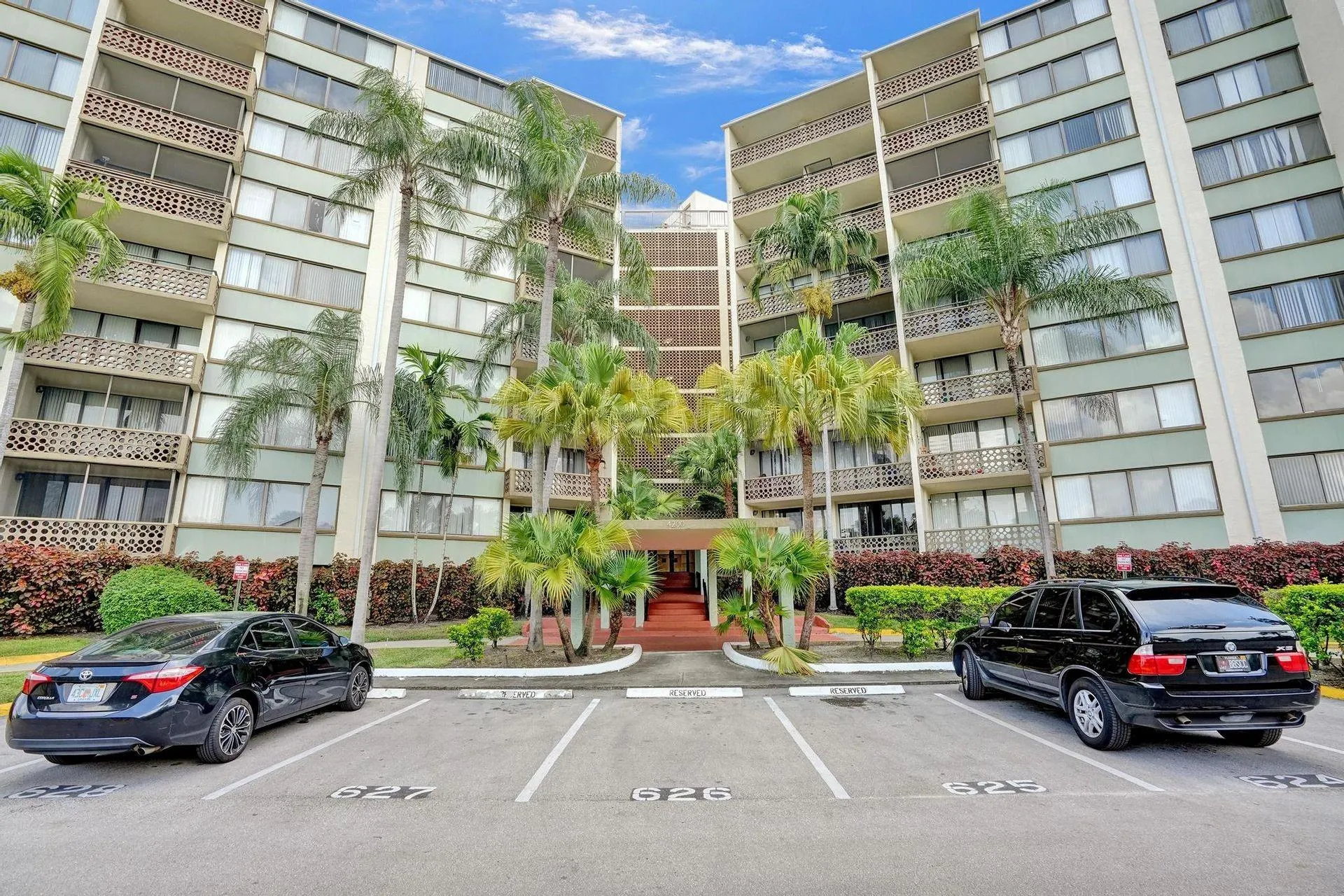 4200 Inverrary Blvd, #3103