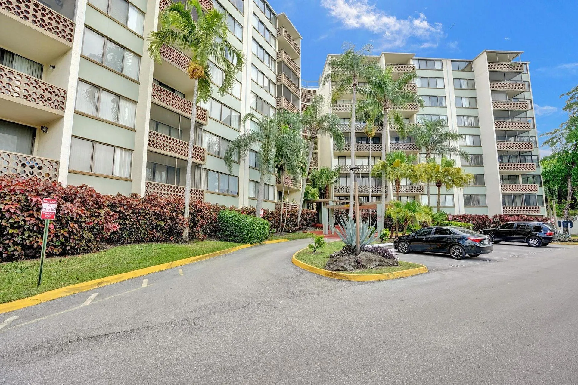 4200 Inverrary Blvd, #3103