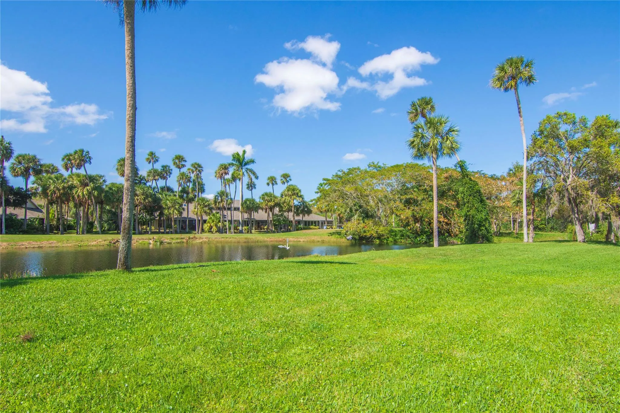 1 Vista Gardens Trl, #207