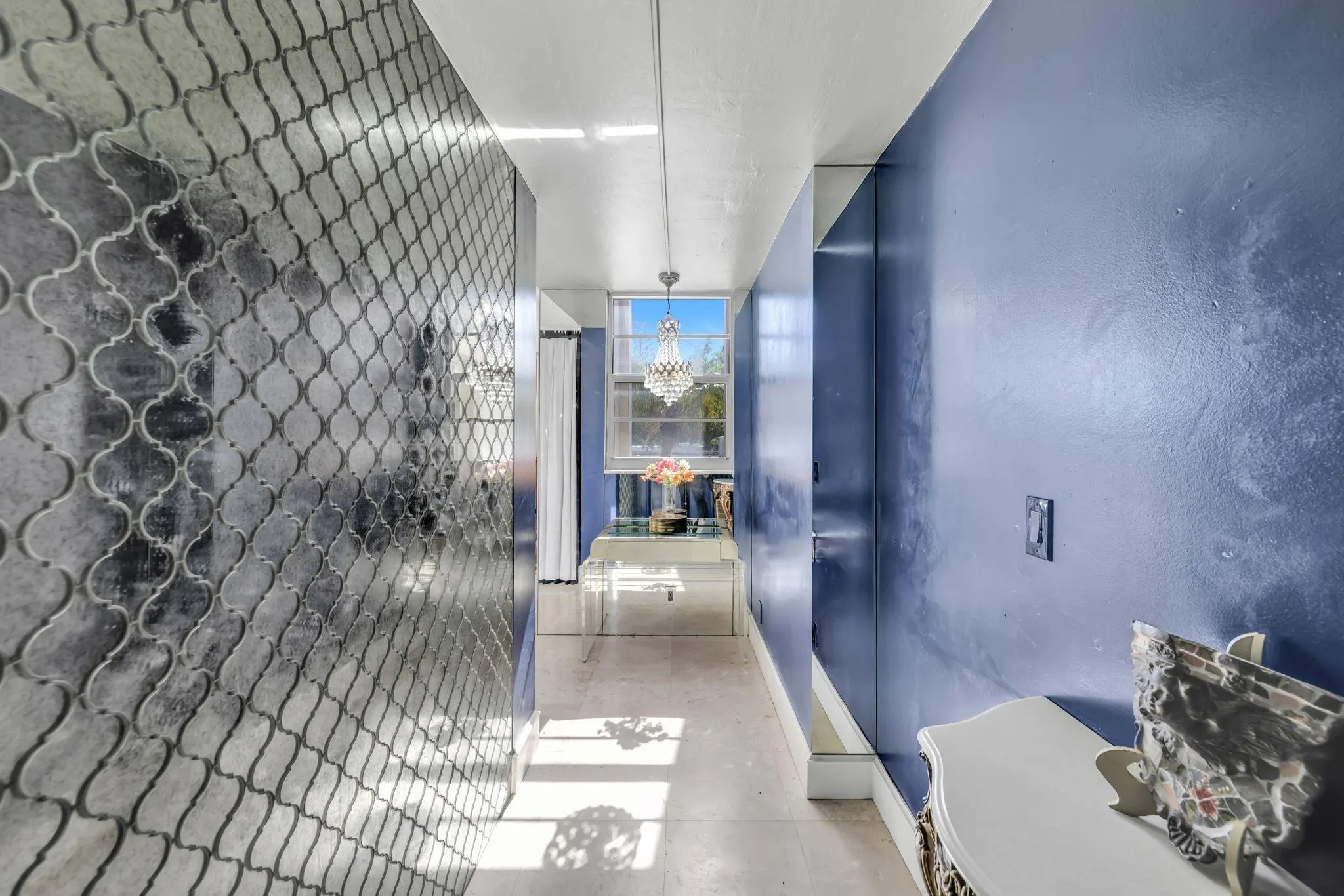 1811 Jefferson St, #203