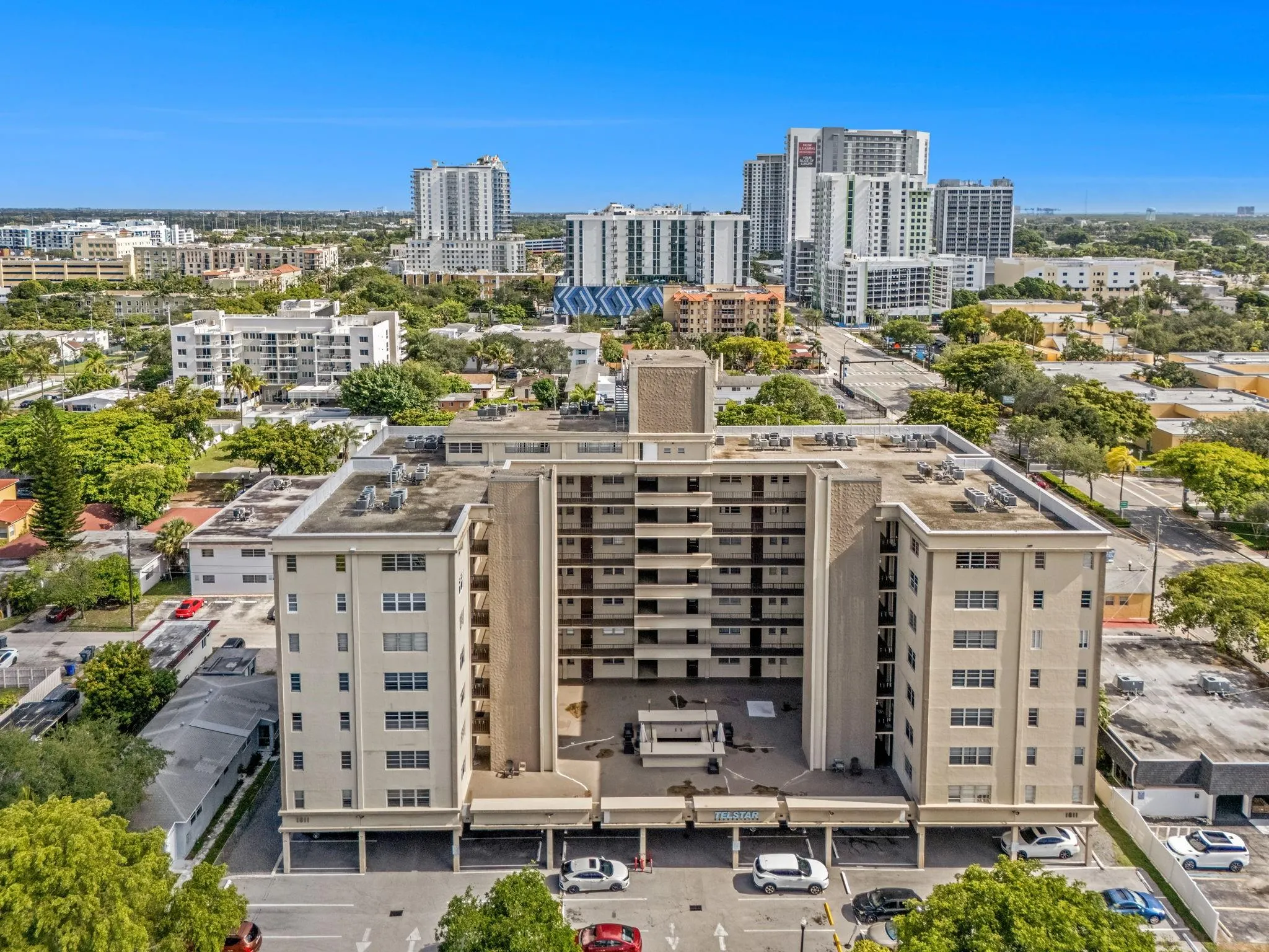 1811 Jefferson St, #203