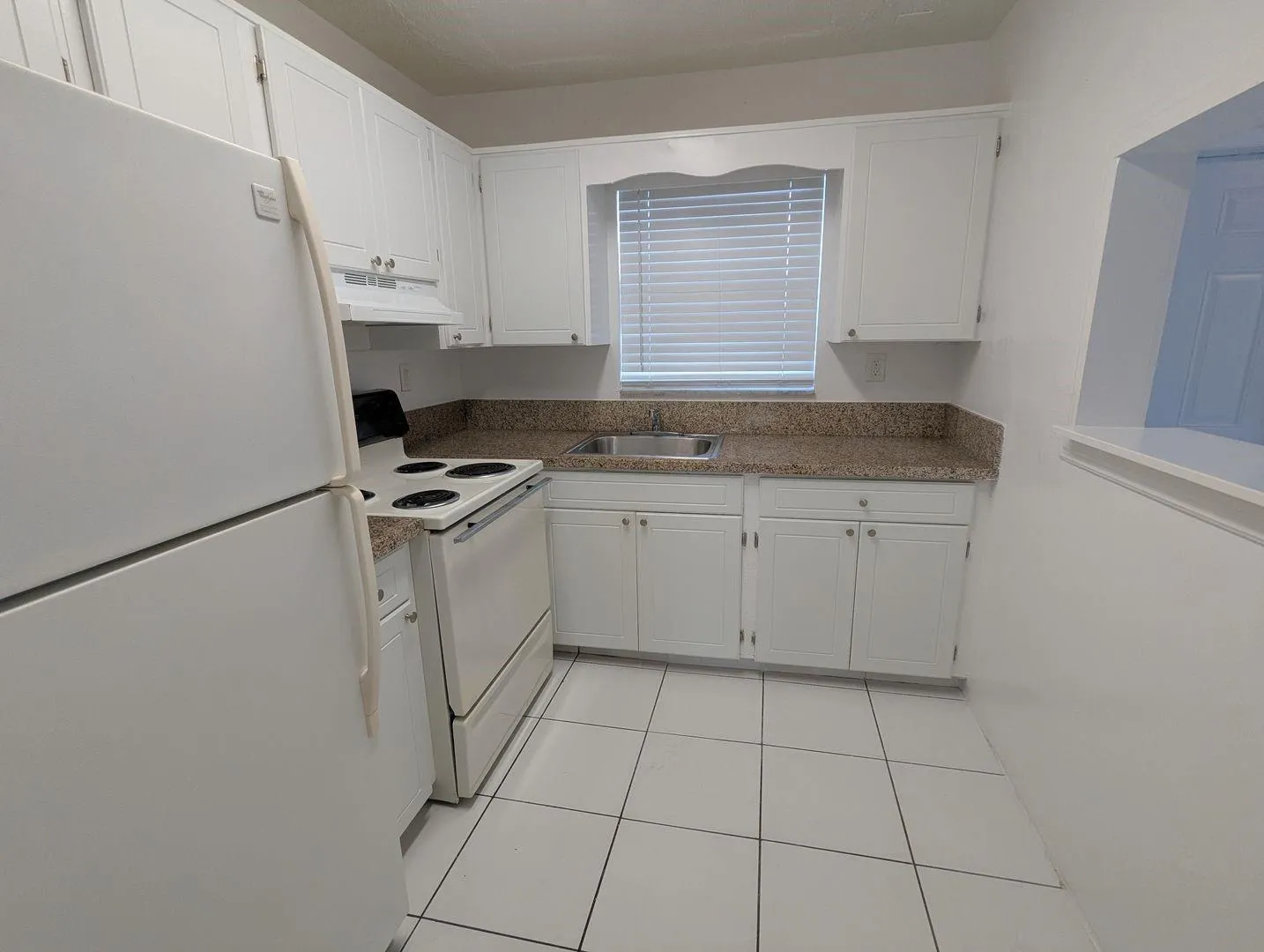 5831 SW 36th Ct, #205