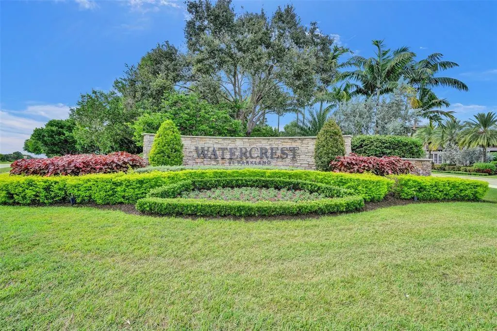 11215 E Watercrest Circle