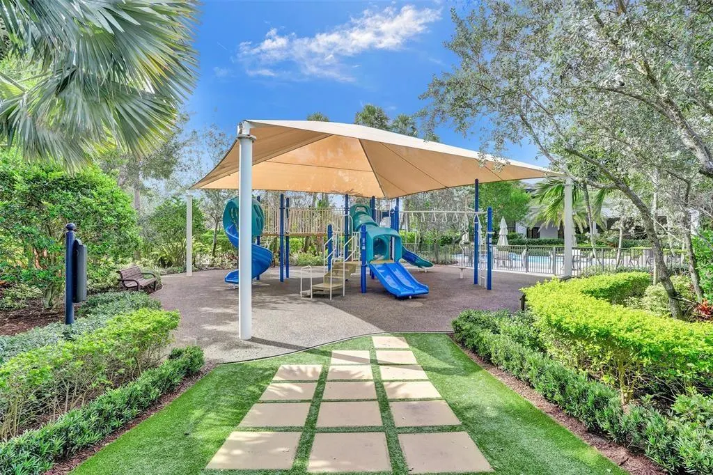 11215 E Watercrest Circle