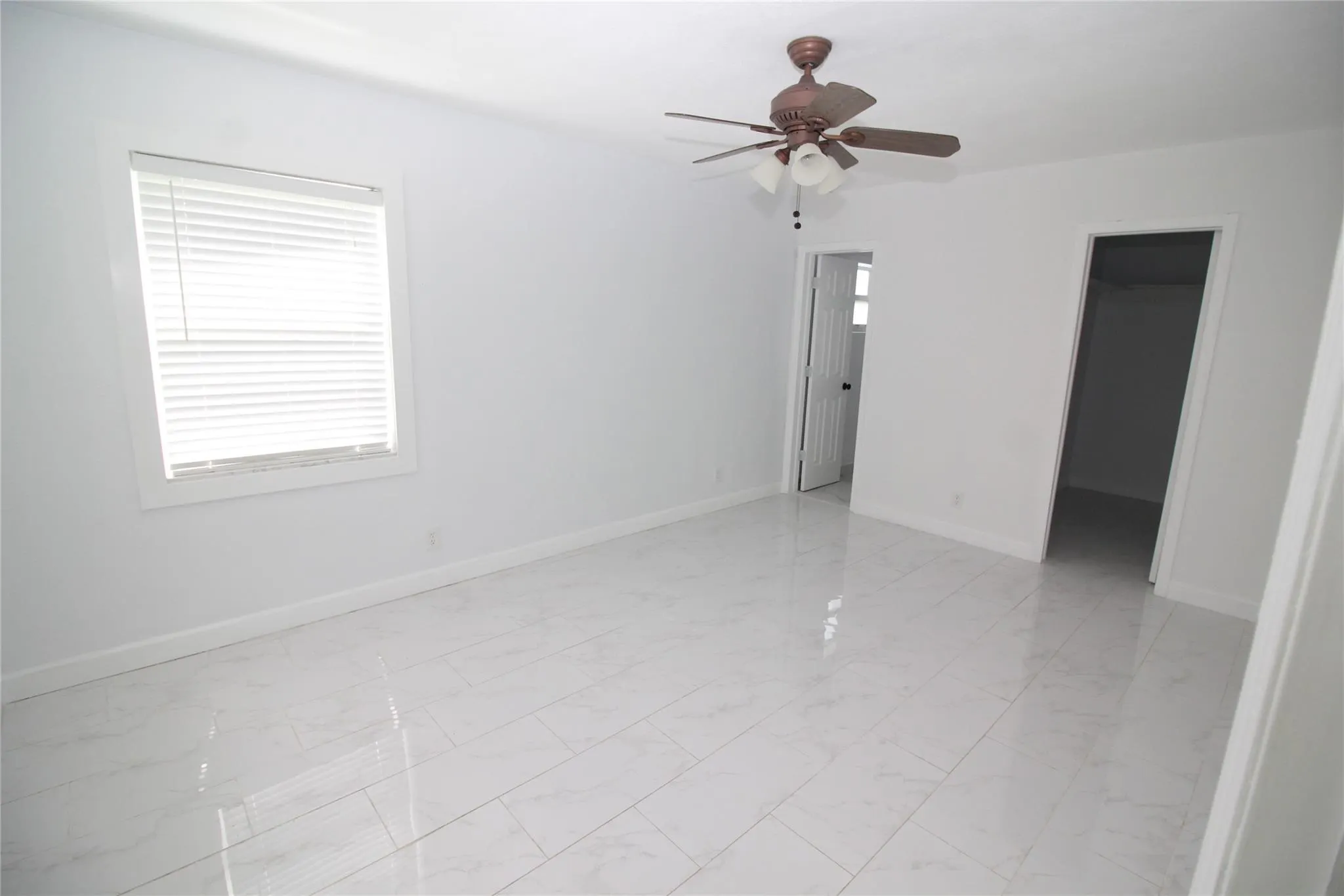 160 SW 127th Ave