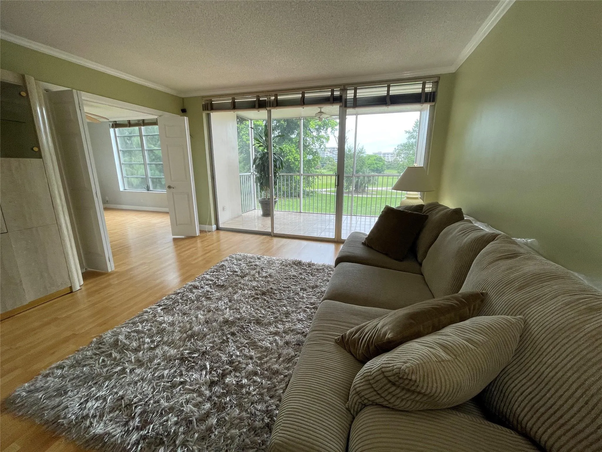 3051 S Palm Aire Dr, #204