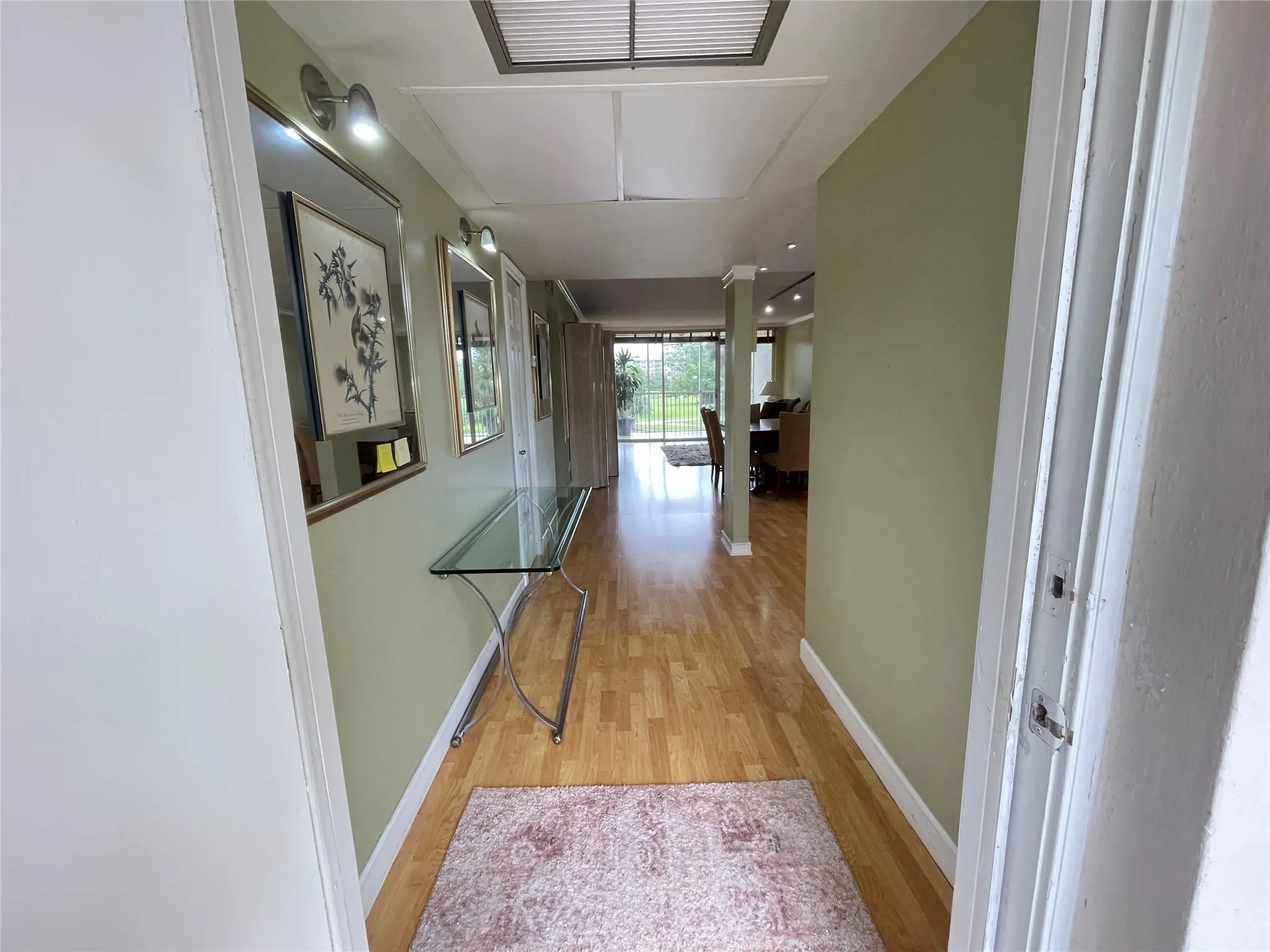 3051 S Palm Aire Dr, #204