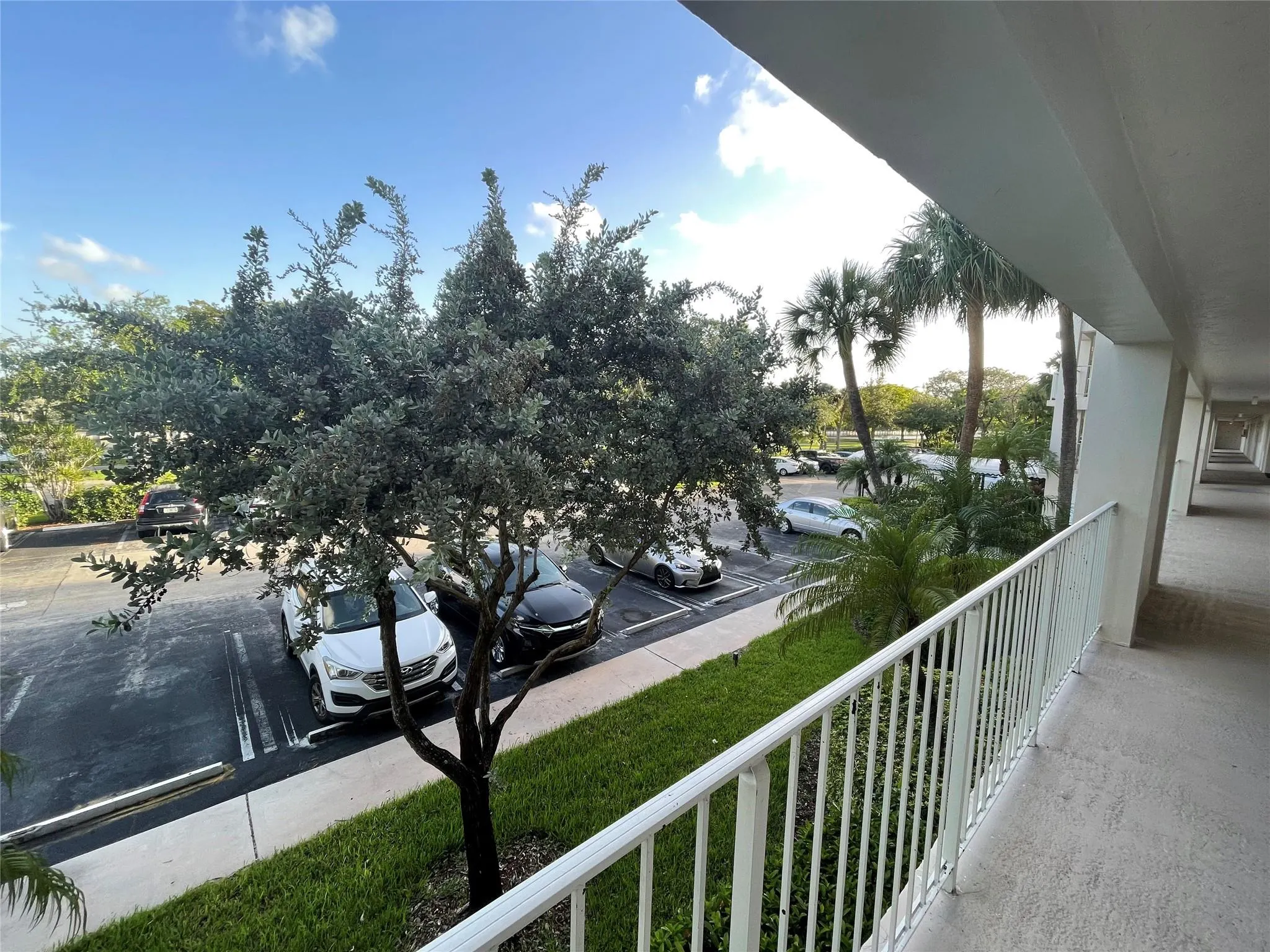 3051 S Palm Aire Dr, #204