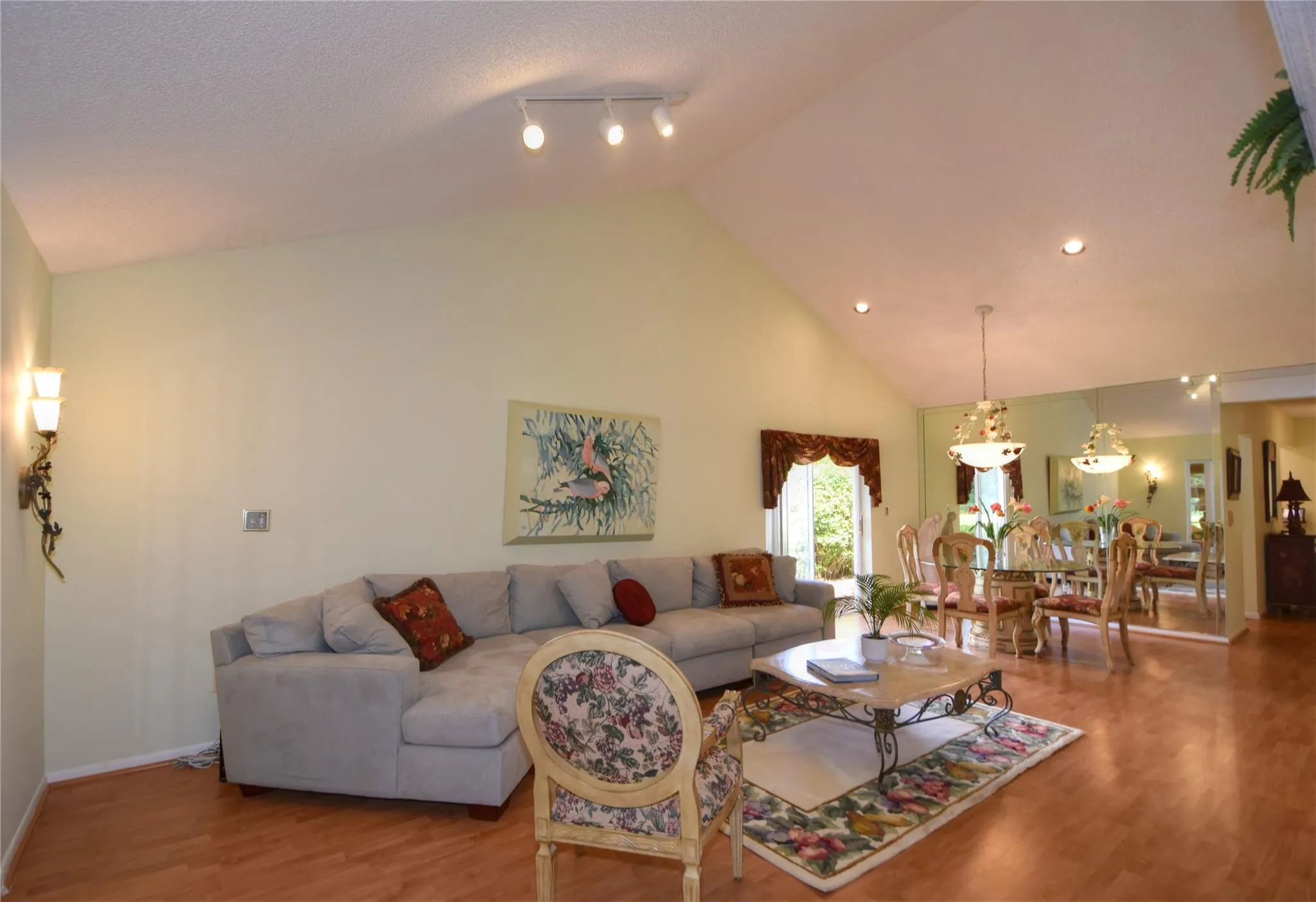 8044 Eastlake Dr, #9-A