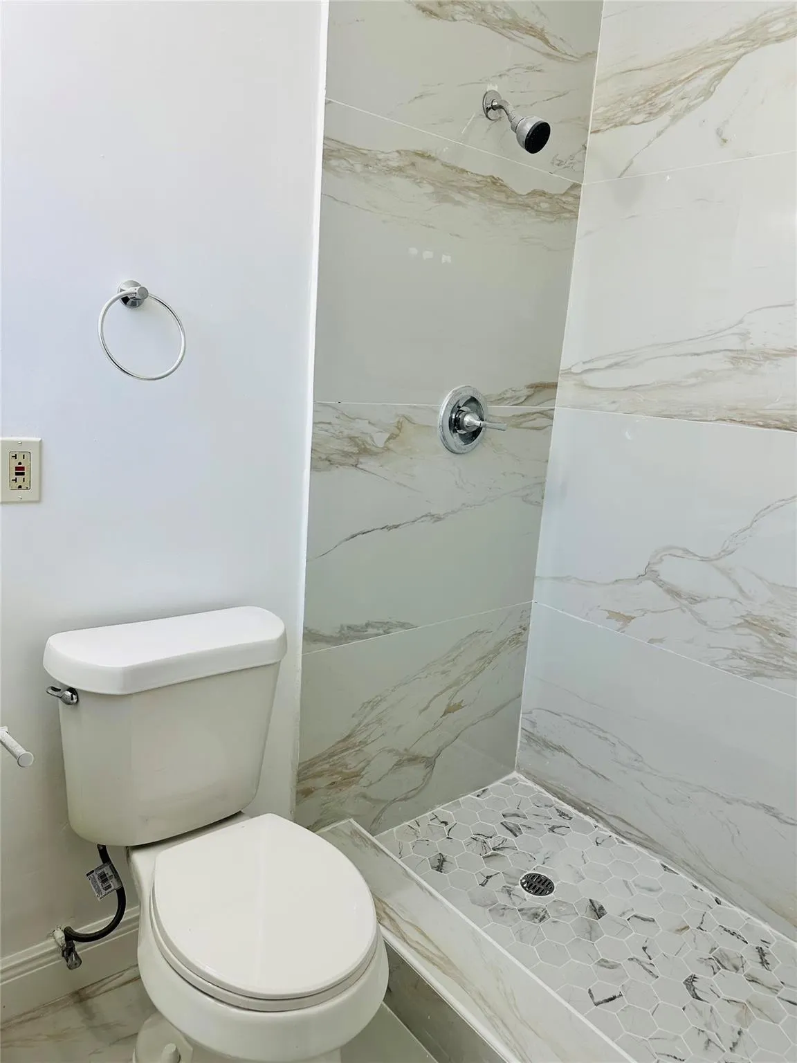 2720 NW 60th St