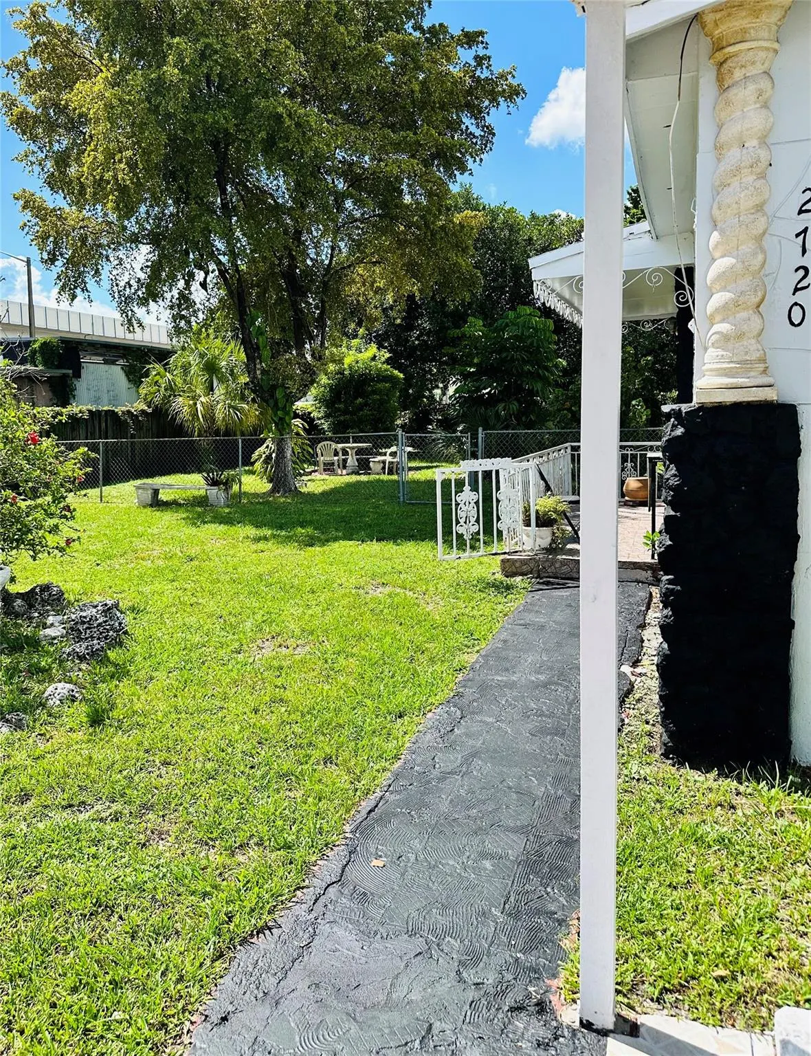 2720 NW 60th St