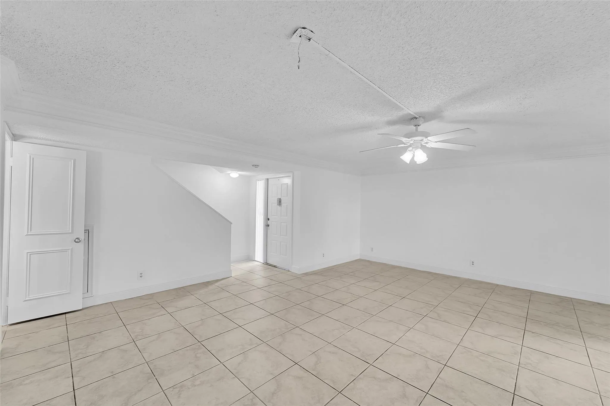 2376 NW 36th Ave